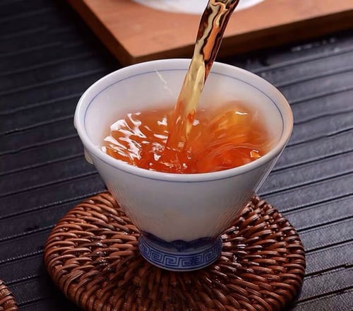 شاي الرداء الأحمر الفاخر الوزن 150 جم