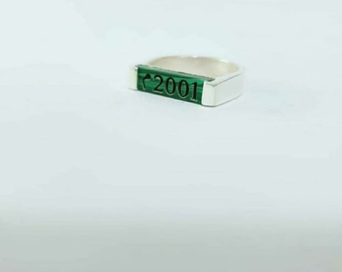 خاتم تاريخ المميز فضه ايطالي عيار 925 - تُصمم على...