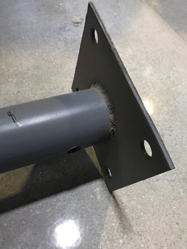 ماسورة كشافات معكوف 3 متر و العكفة 0.5 متر 2.5 بوص...