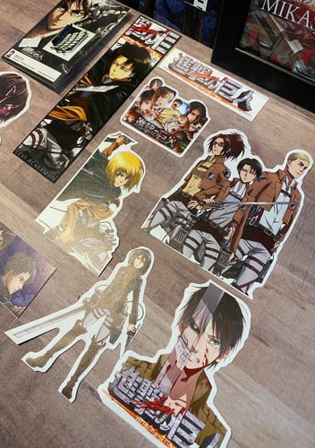 مجموعه اتاك اون تايتن