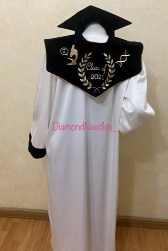 طقم روب تخرج - قماش الوشاح قطيفة