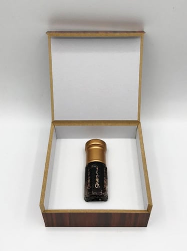 ‏دهن عود مروكي رائحه هادئه ربع توله