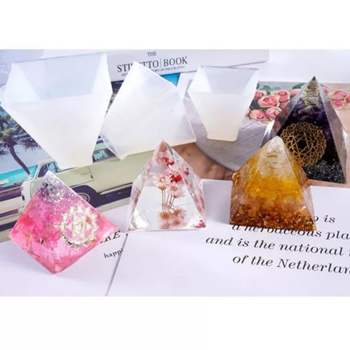 قوالب سيليكون المكعب والهرم والمخروط