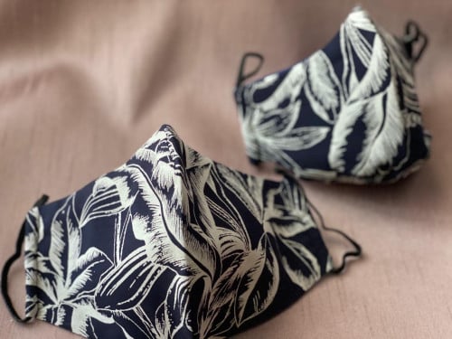 كمامة قماشية لون كحلي غامق مشجرة رقم #73