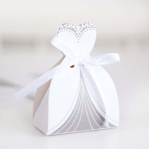 10 حبات توزيعات زواج