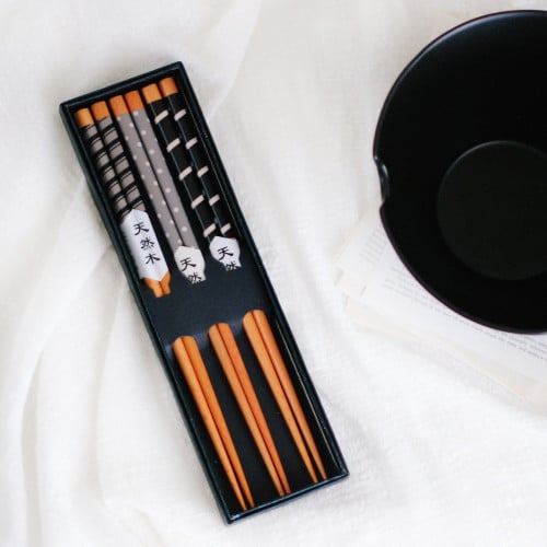 أعواد أكل آسيوية