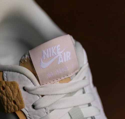 Nike Air Force 1 Shadow SE