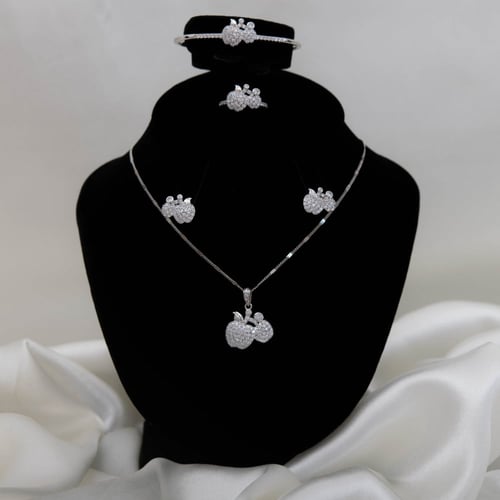 طقم اطفال فضة بناتي