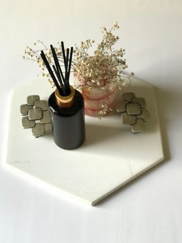 صحن رخام أبيض سداسي