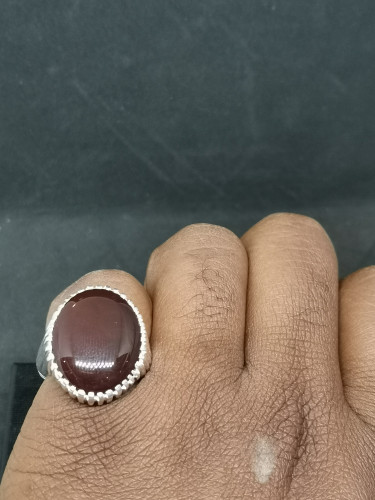 خاتم الفضة بحجر عقيق يماني كبدي بصياغة حمادة عيار...