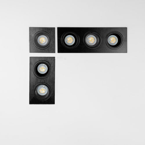 قاعدة سبوت لايت بلاستيك ثلاثي اسود متحرك