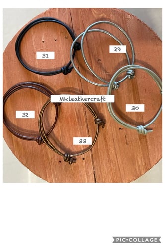 عقد شعار المملكة سيفين ونخله