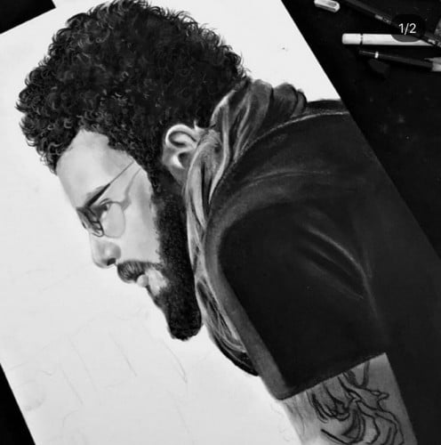 رسم على ورق مقوى مقاس 30*40