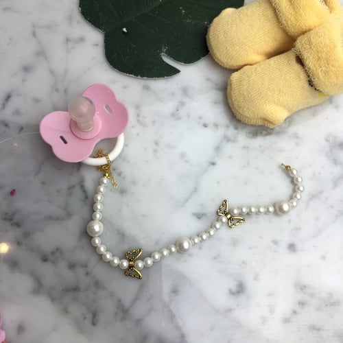 تعليقه لهايه لولو الفراشات