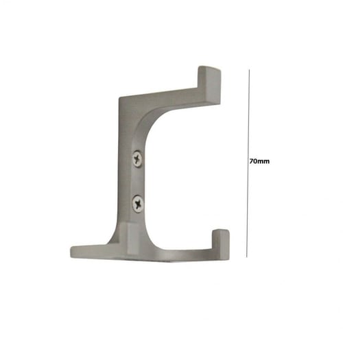 علاقة ملابس