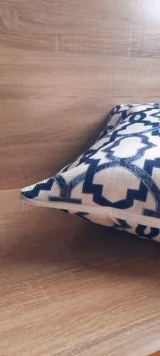 تلبيسة مخدة وجهين