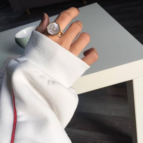 خاتم ملكي مرصع بالزركون البراق للنساء