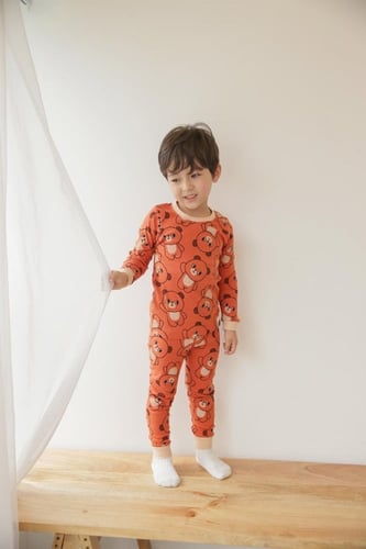 بجامة الدب الصغير