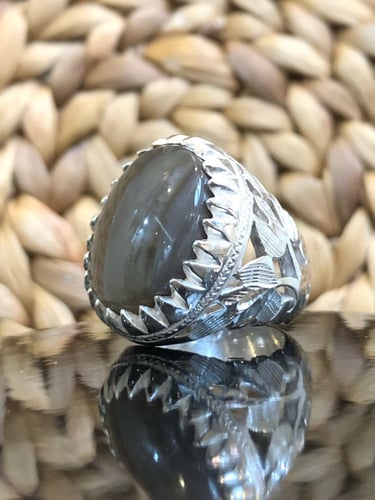 خاتم الفضة عقيق يمني مُجزع طولي مميز ونادر صياغة ح...