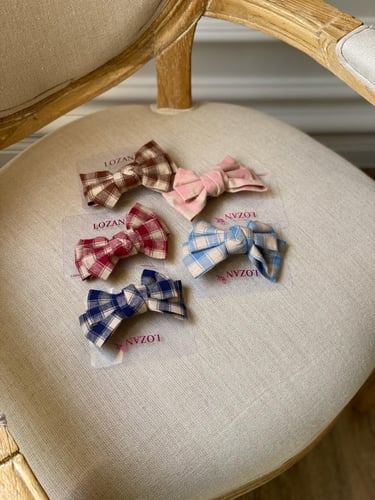 إكسسوار شعر ، كاروهات أنيقه ( السعر للحبه )