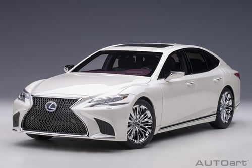 LEXUS LS500 h SONIC WHITE METALLIC/CRIMSON & BLACK...