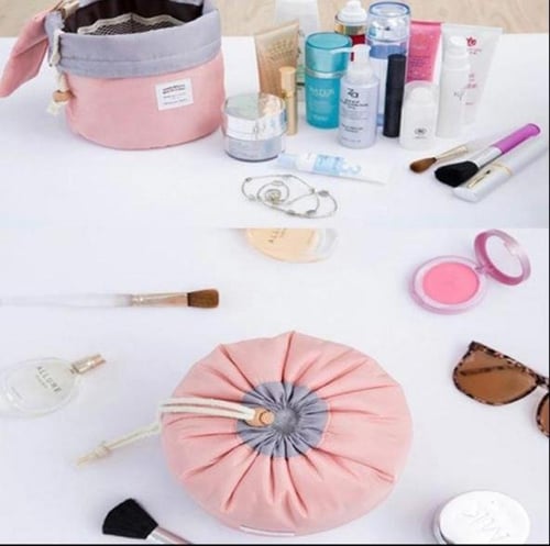 شنطة مكياج صغيرة