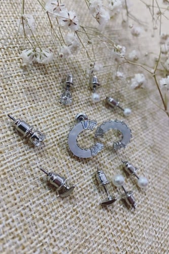 حلق مكون من خمس قطع