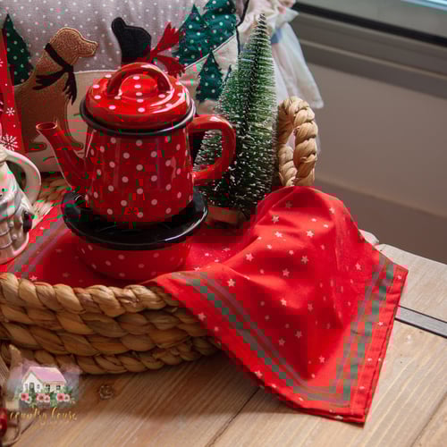 5878 مفرش النجوم الشتوي بلون أحمر