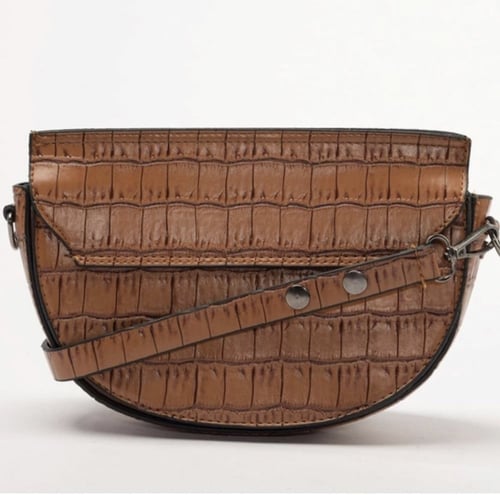 شنطة بني كروس