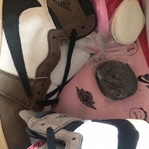 تسليم فوري Nike Air Jordan 1 retro high X Travis S...