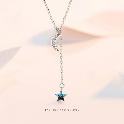 عقد نجمة ناليسا