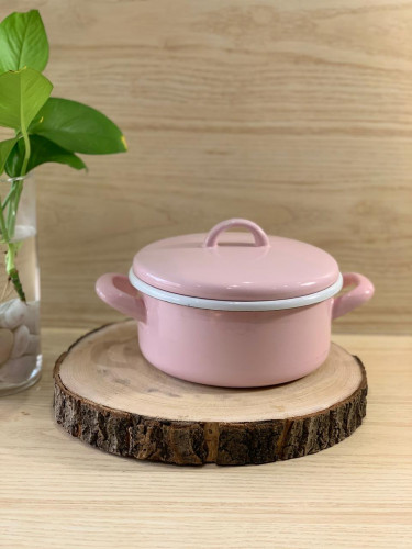 قدر معدني تركي