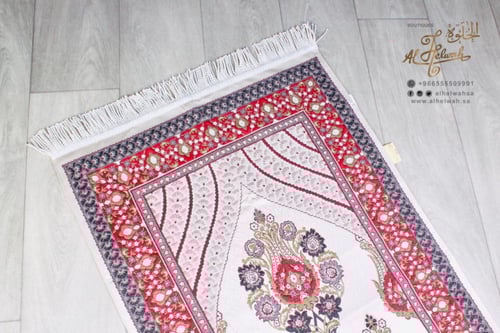 سجادة صلاة تركي فاخرة بعلبة 65x110 سم