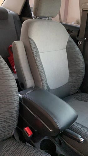 تكاية مسند كيا بيقاس درجين لون اسود