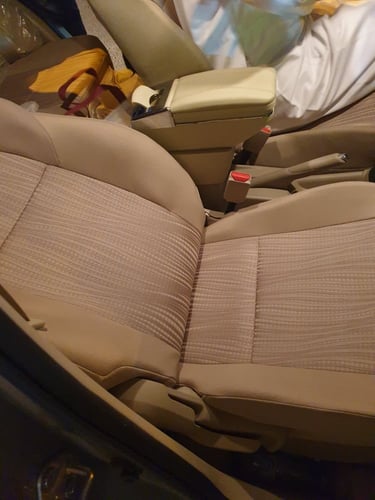 تكاية مسند سزوكي ديزاير درج واحد لون بيج