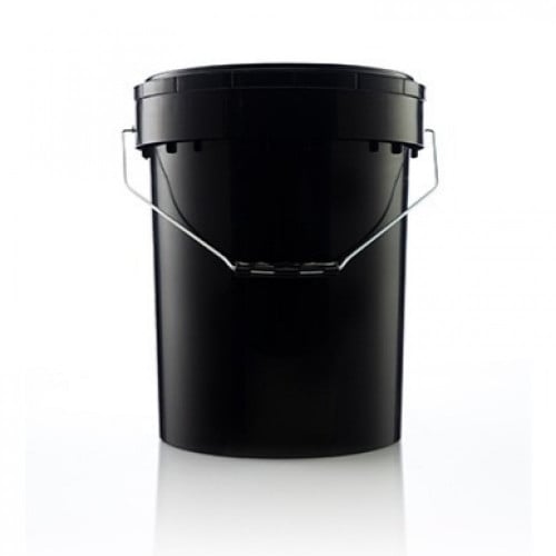 سطل غسيل اسود