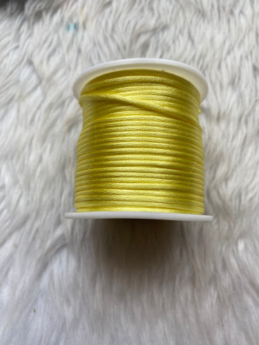 لون اصفر ساتان رقم 77