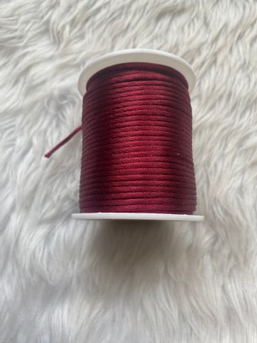 لون عنابي ساتان رقم 80