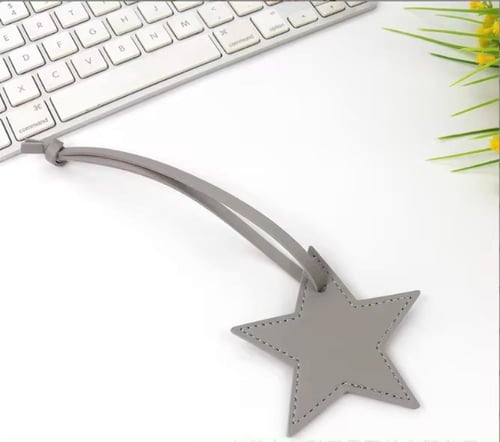 تعليقة نجمة