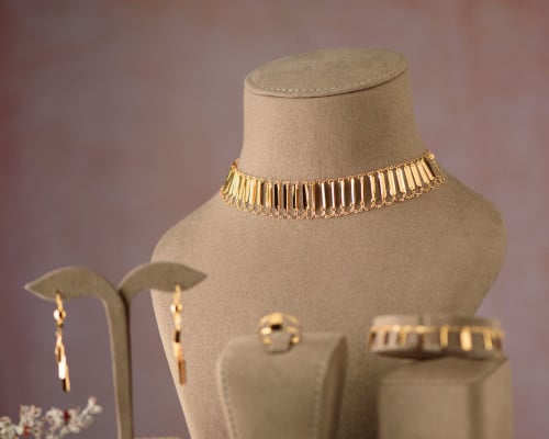 طقم ذهب عيار 21