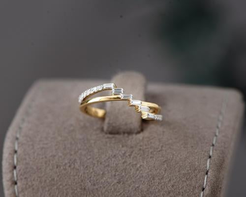 خاتم ذهب عيار 18