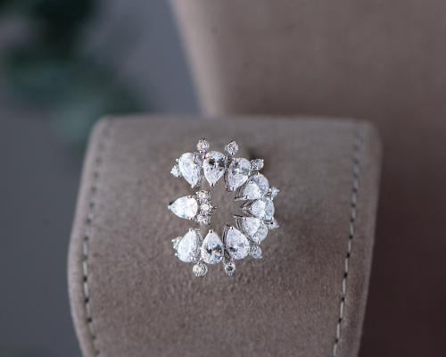 خاتم ذهب أبيض عيار 18