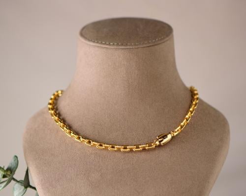 تشوكر MONACO ذهب عيار 21