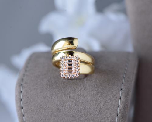 خاتم ذهب عيار 18