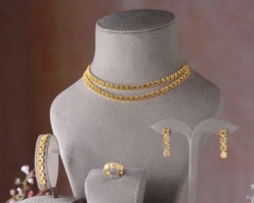 طقم ذهب عيار 21