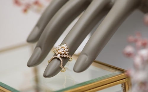 خاتم أنامل ذهب عيار 18 مقاس 6