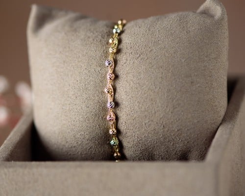 سوارة إيطالية ذهب عيار 18 خالية من الفصوص والأحجار