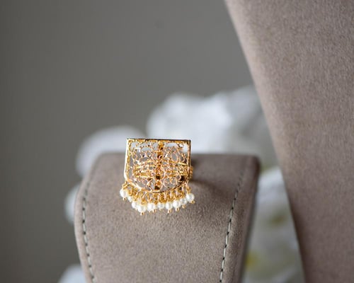 نصف طقم ذهب بحريني عيار 21 محلى باللؤلؤ الطبيعي ال...