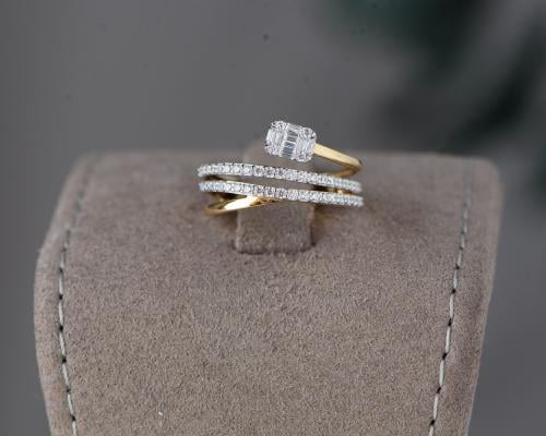 خاتم ذهب عيار 18