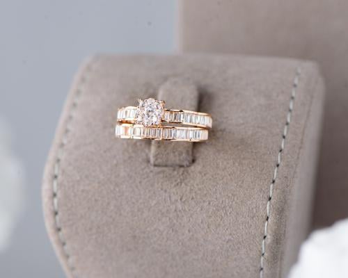 تونز ذهب روزقولد عيار 18 تصميم ألماس